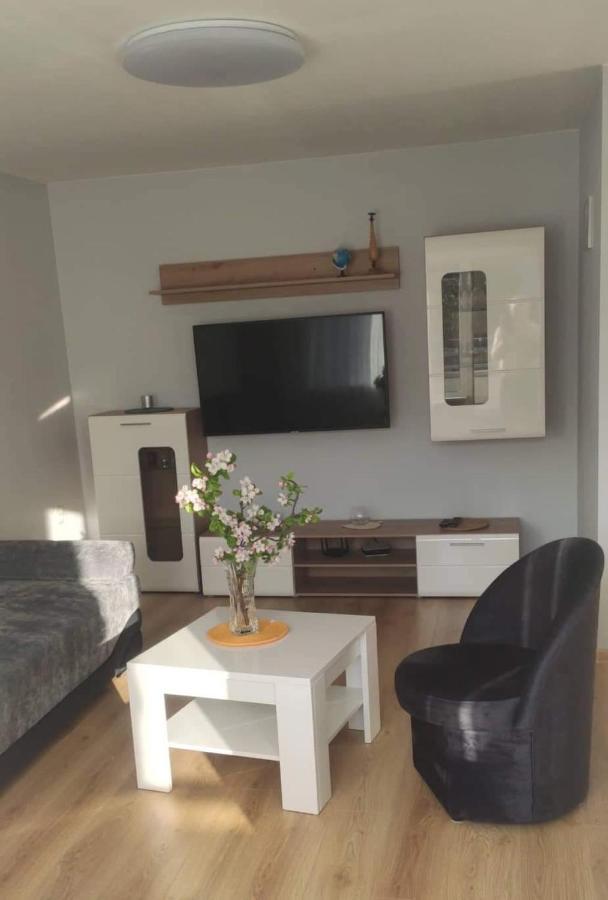Butas Miesto Centre/ Apartment In The City Center Šiauliai Екстериор снимка